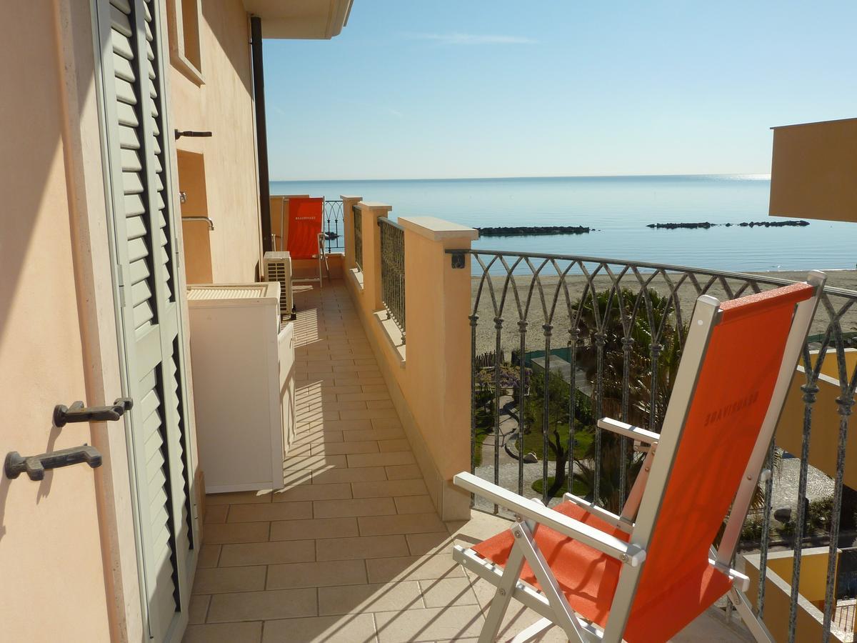 Beaurivage Lejlighedshotel San Benedetto del Tronto Eksteriør billede